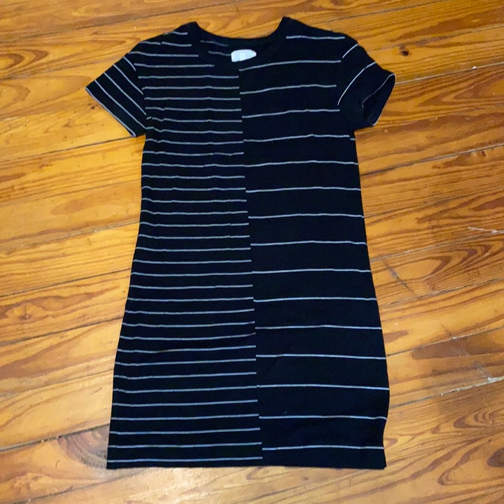 Lou & Grey Black and White Stripe T-Shirt Dress--Size XS